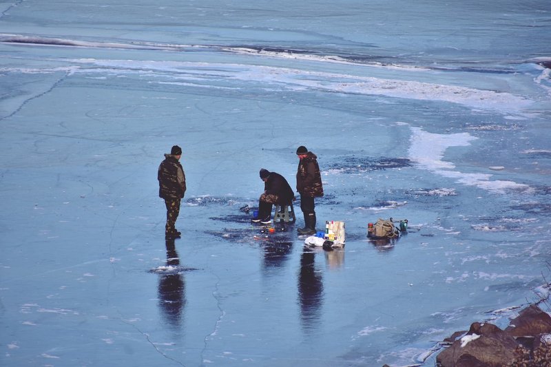 Ice fishing, ice fishing casino